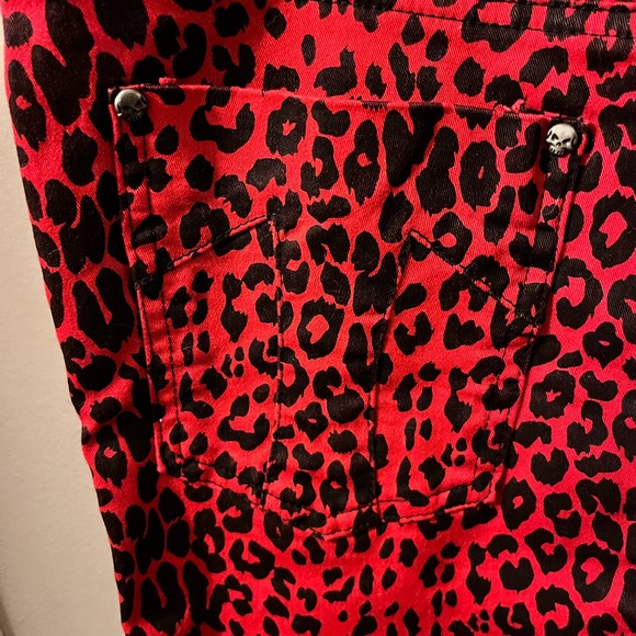 Tripp NYC- size L- red/black w/ suspenders pencil skirt, pockets. NWOT. - Picture 7 of 7